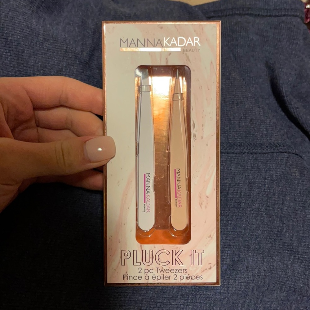 Manna Kadar Tweezer Set NIB NWT